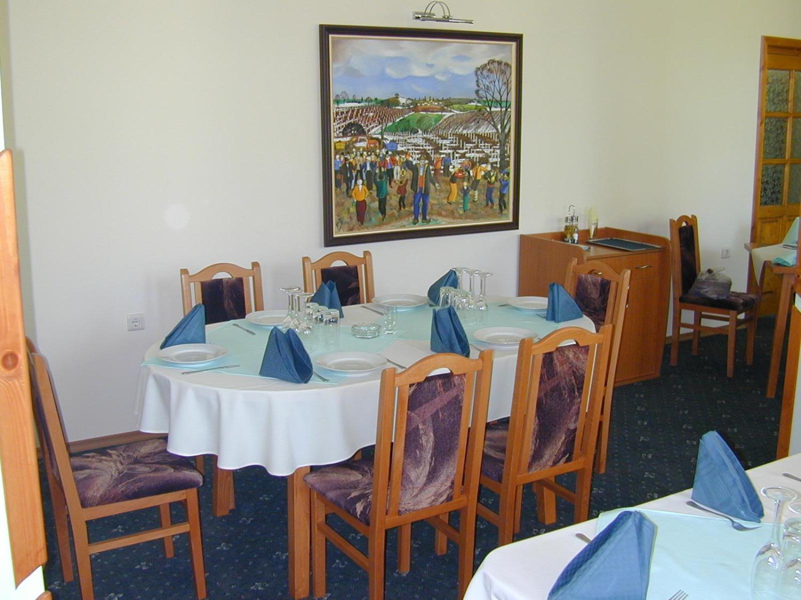 Family Hotel Familya Ruse Bagian luar foto